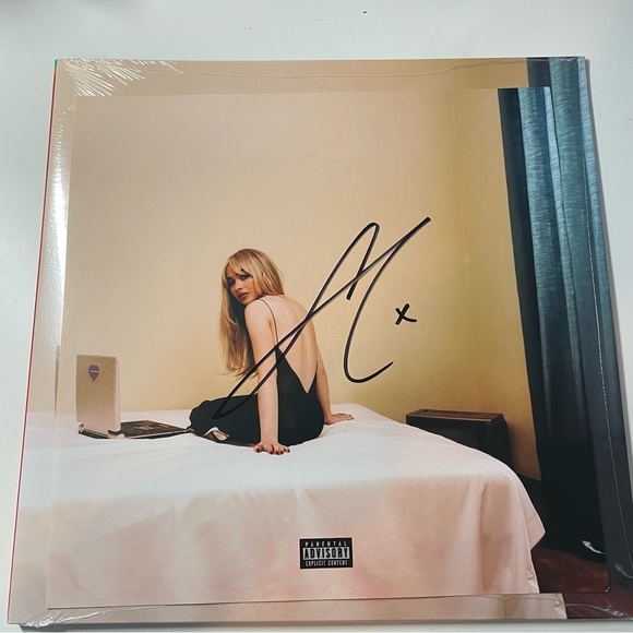 SIGNED VINYL -Sabrina Carpenter, Emails I Can’t Send - Picture 2 of 6